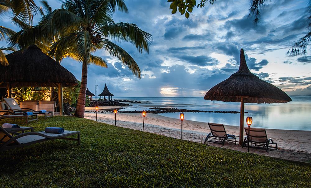 Paradis Beachcomber Golf Resort & Spa